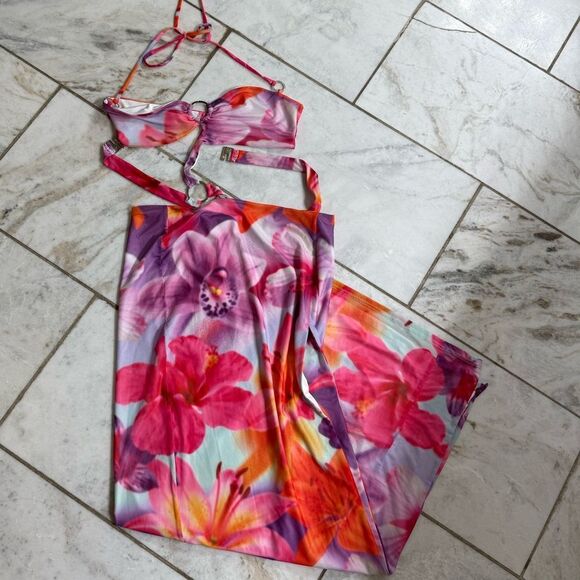 Floral Strappy Maxi Dress - Picture 6 of 8